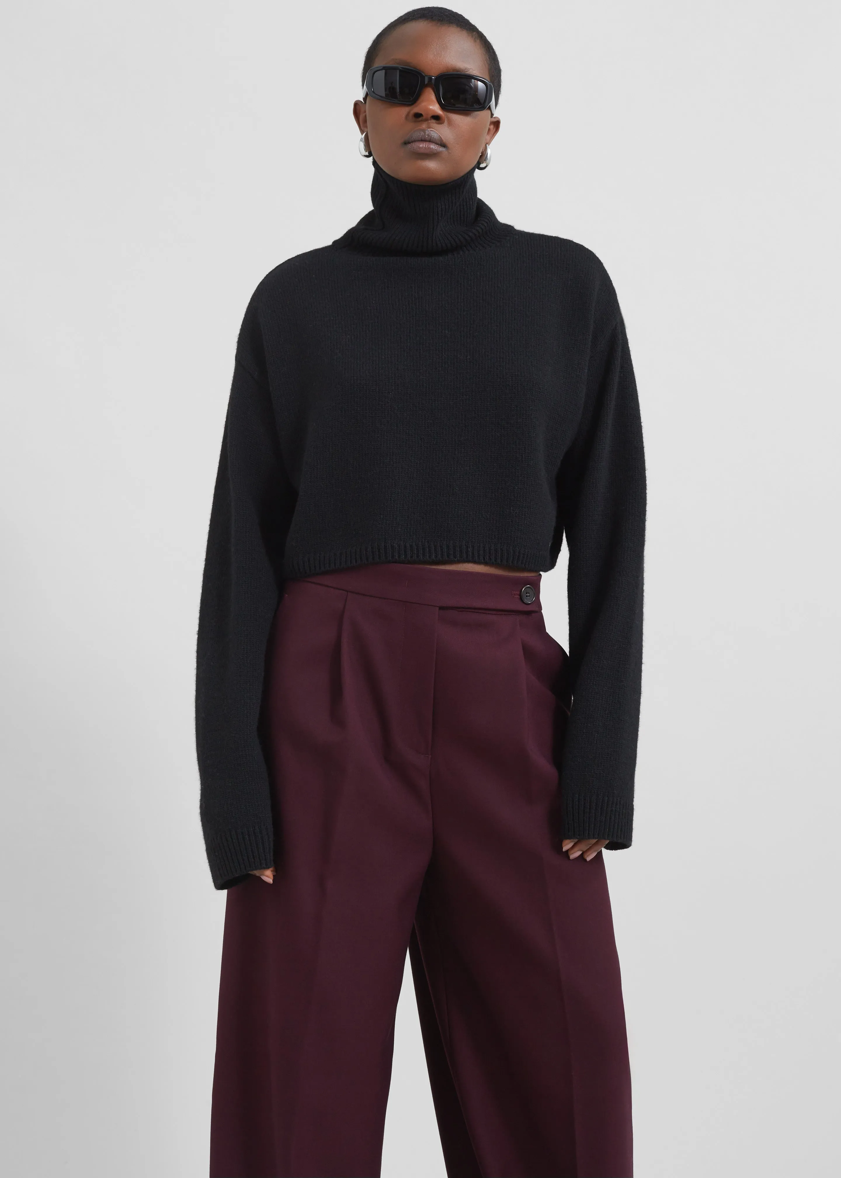 Athina Cropped Turtleneck Sweater - Black