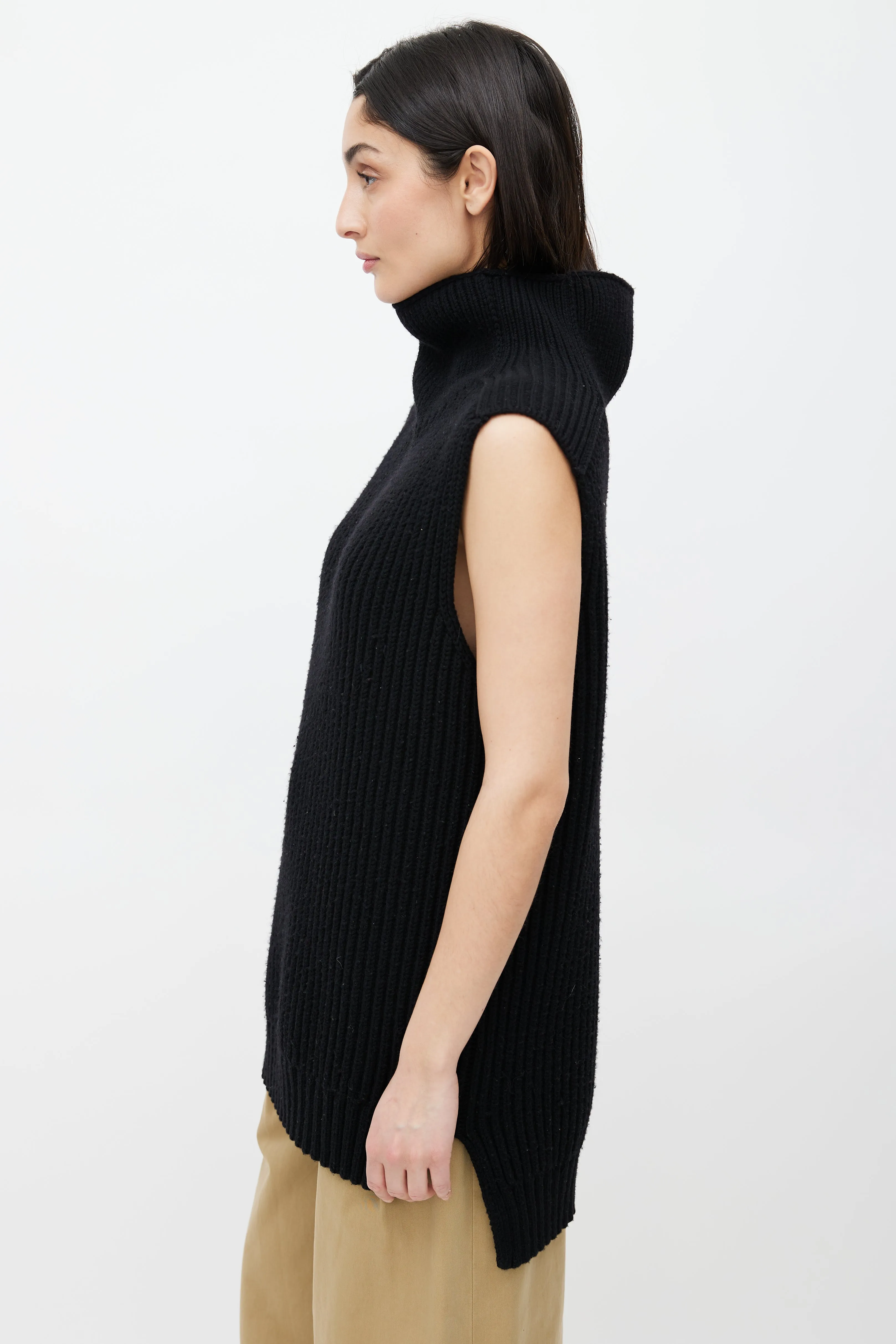 Black Wool Blend Turtleneck Ribbed Vest