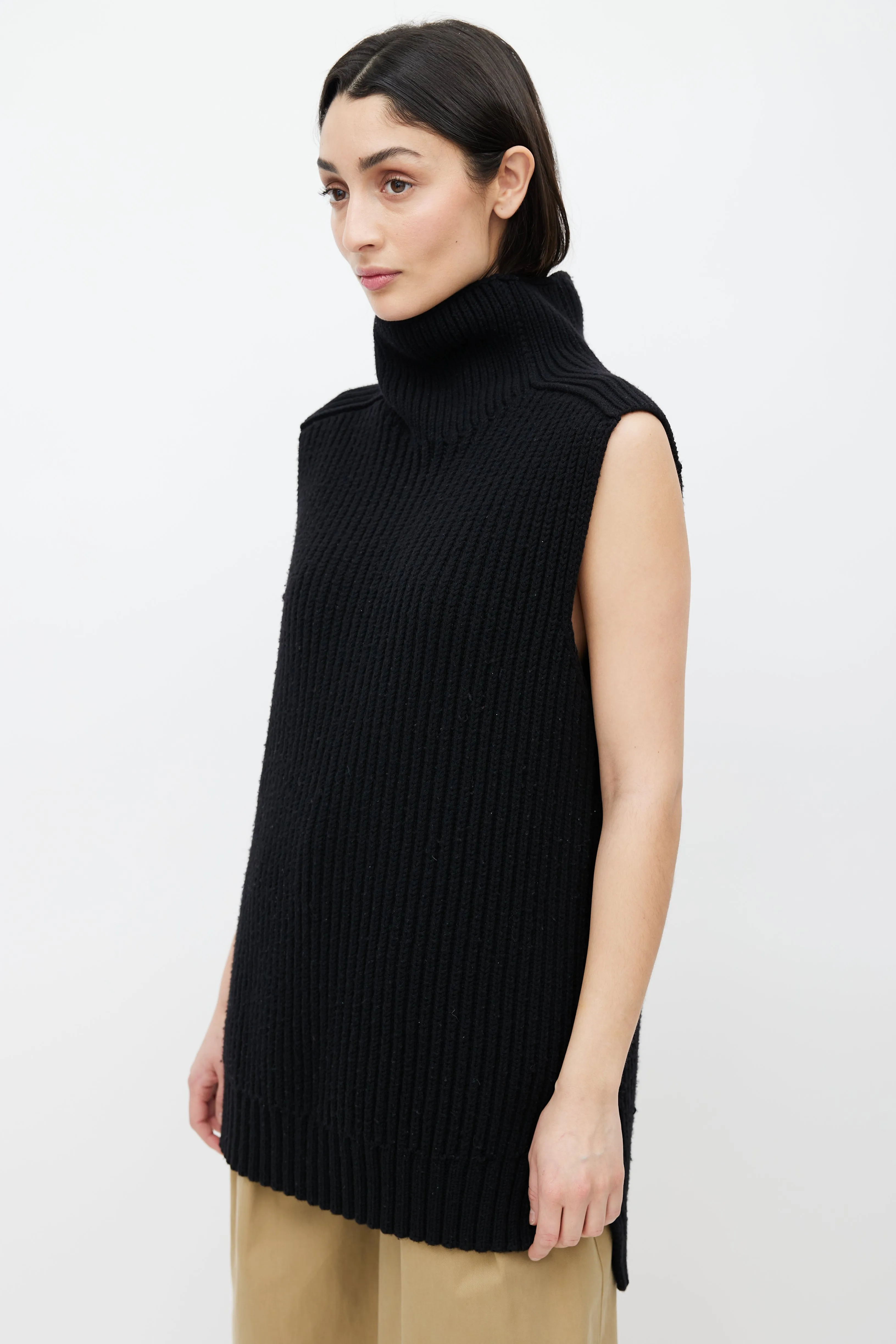 Black Wool Blend Turtleneck Ribbed Vest