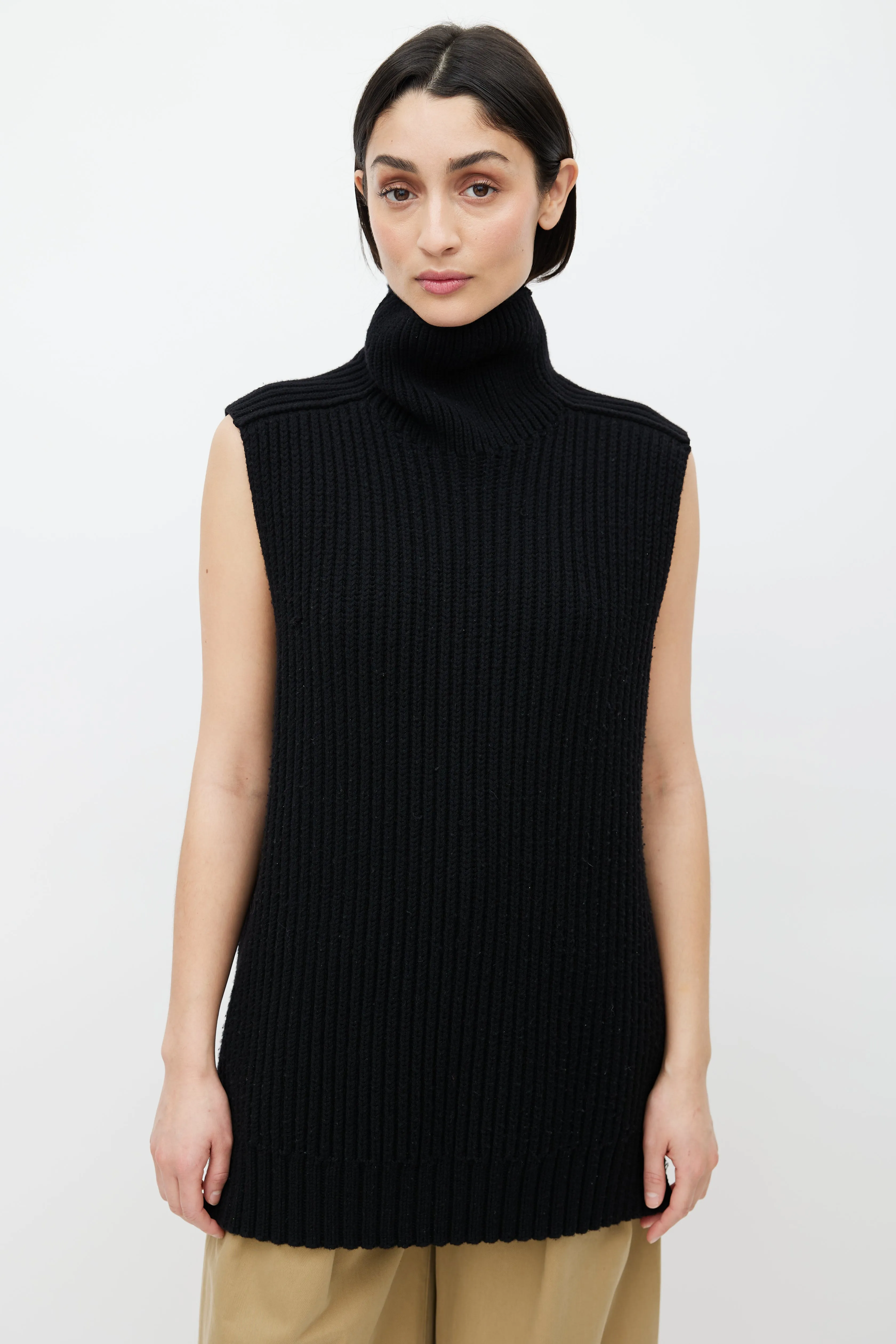 Black Wool Blend Turtleneck Ribbed Vest