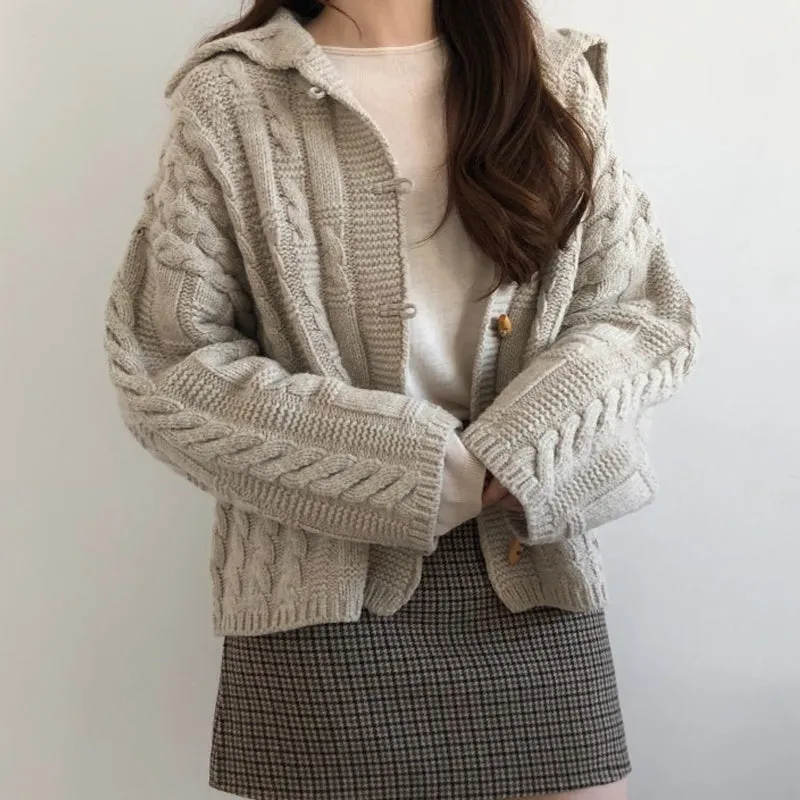 Chic Sweater Coat KF9418