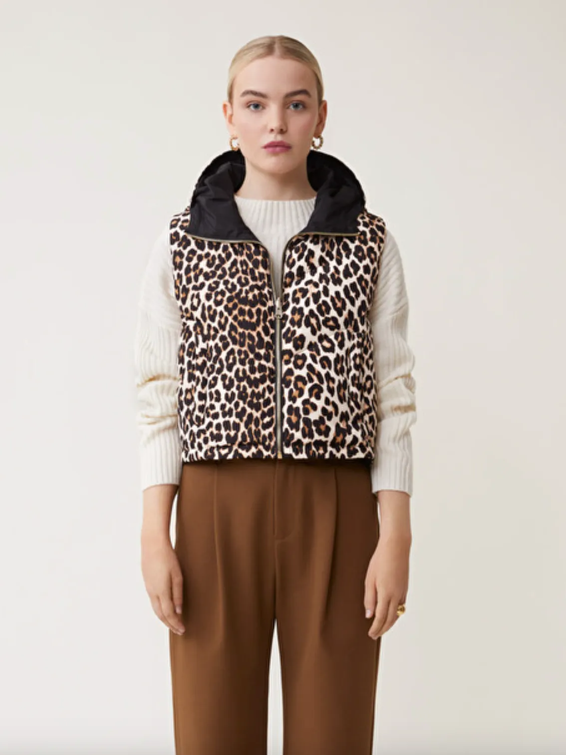 Dazzle Reversible Jacket - Noir Leopard Print