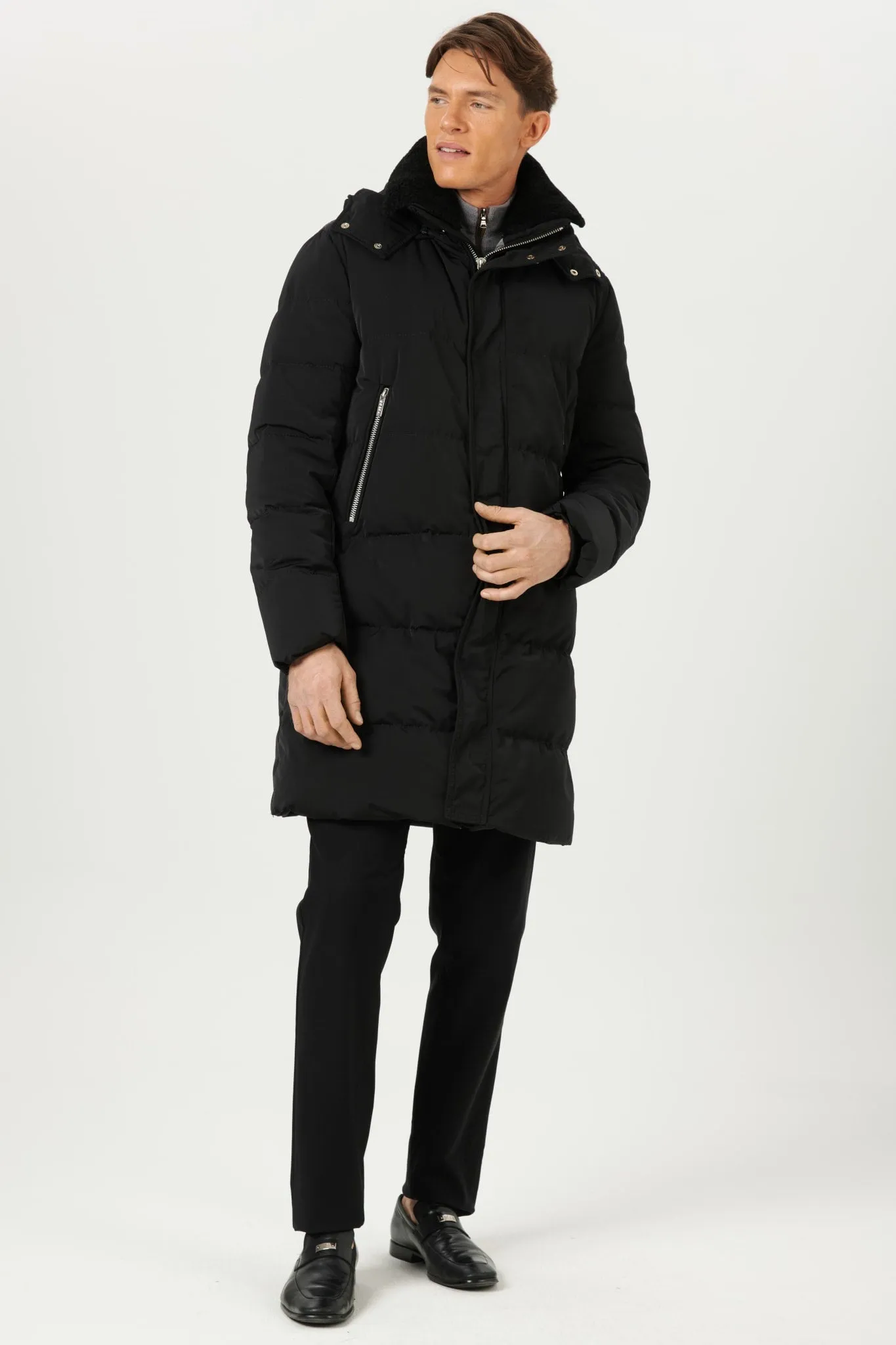 Men's Après-Ski Parka with Detachable Select Shearling Lamb Collar