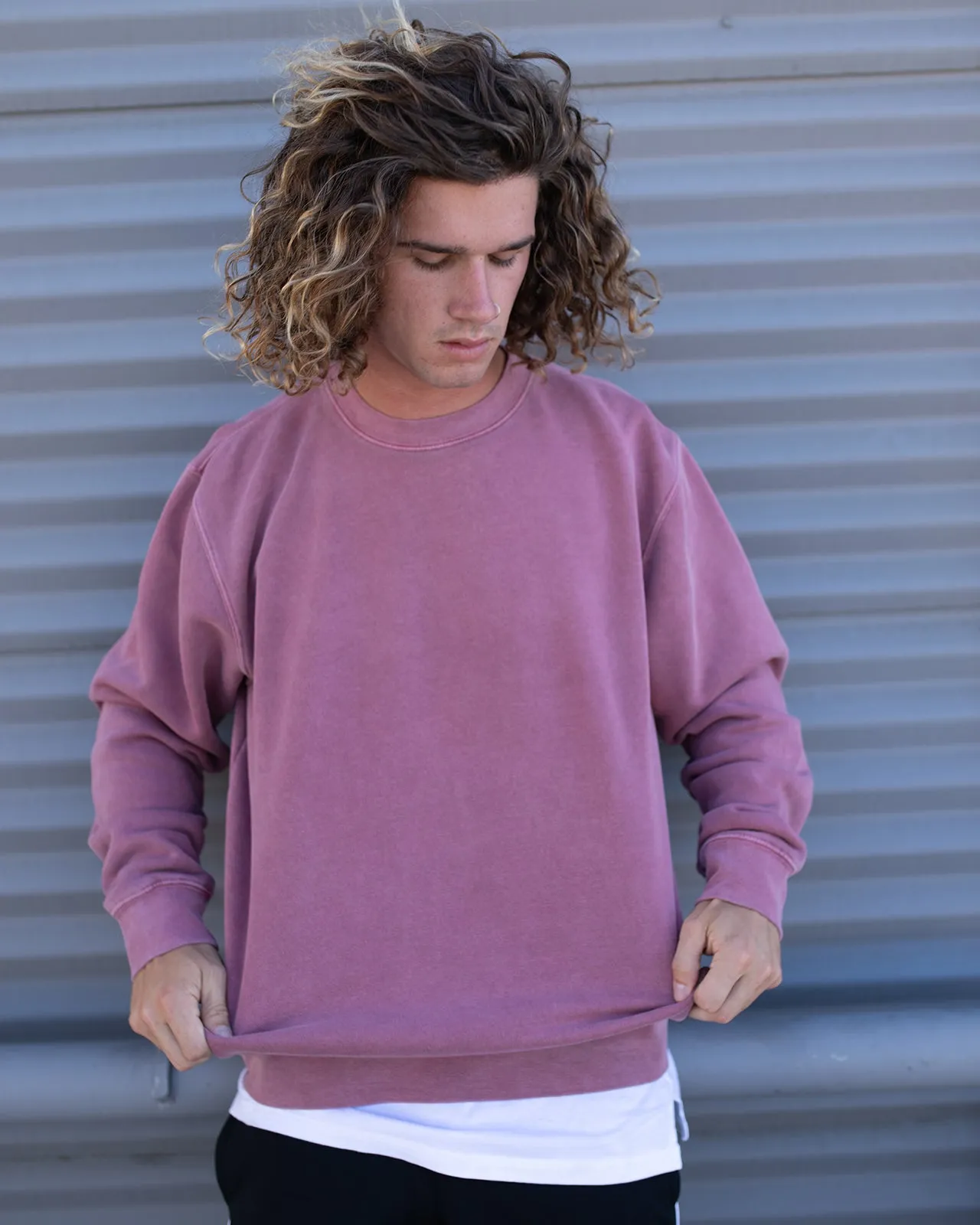 Midweight Pigment-Dyed Crewneck Sweatshirt